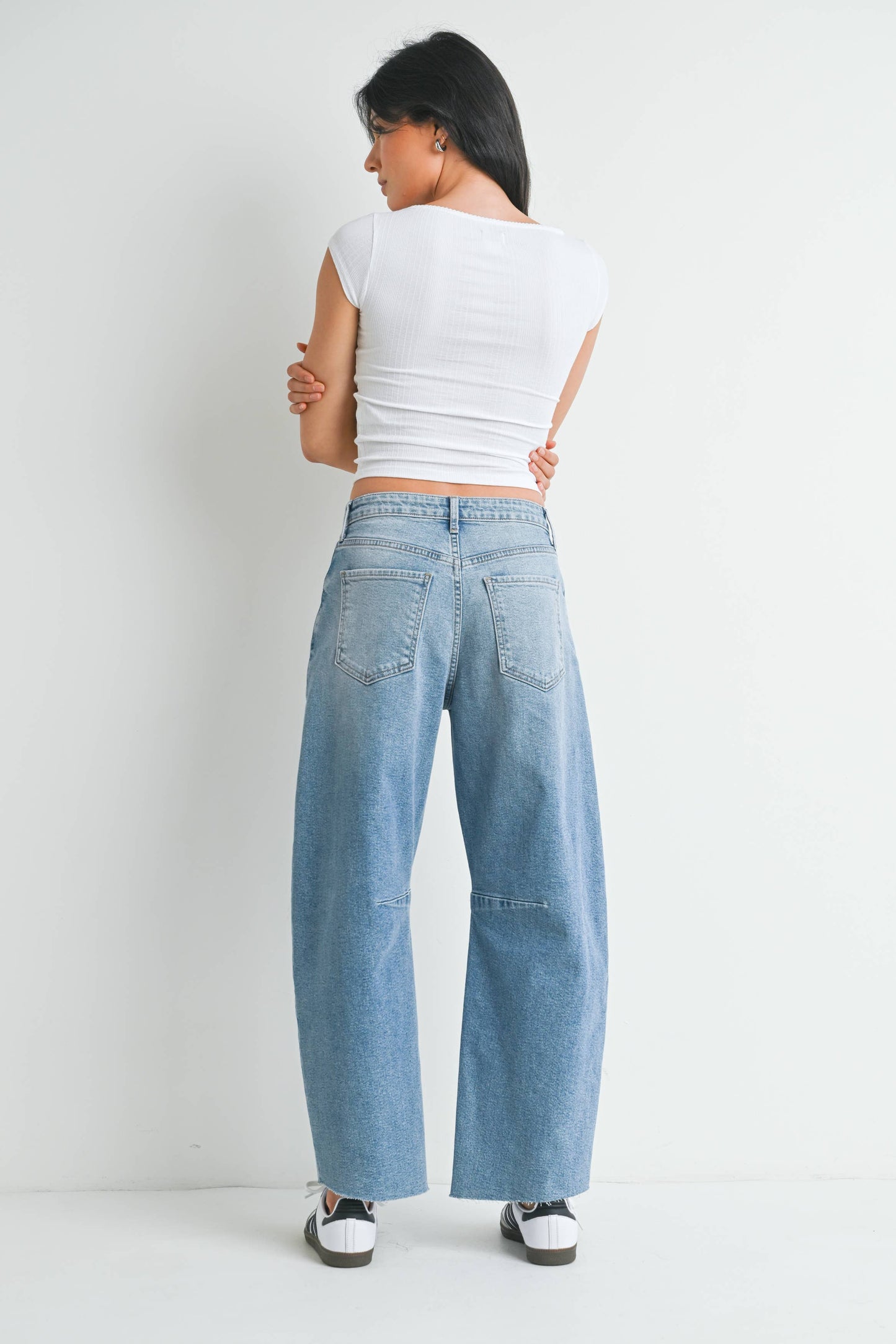 Light Wash Barrel Jeans