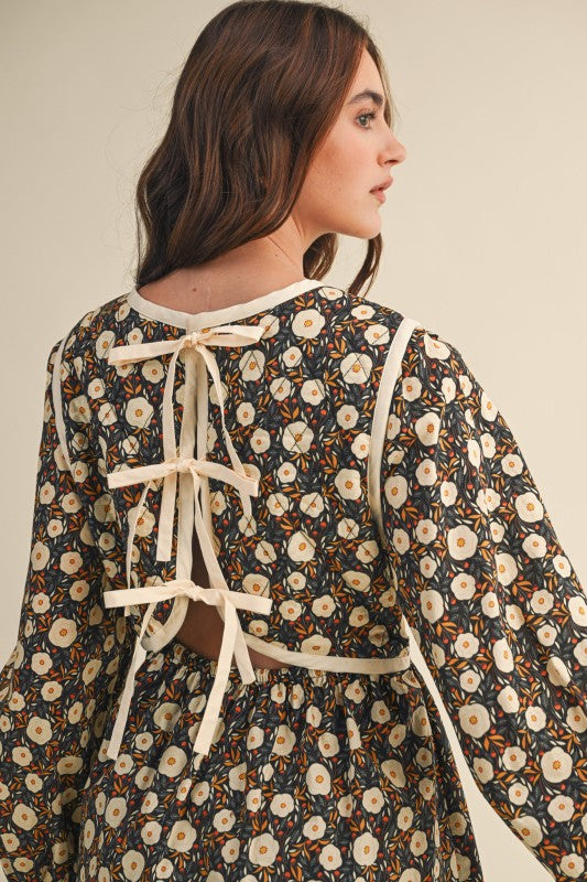 Quilted Floral Contrast Binding Mini Dress