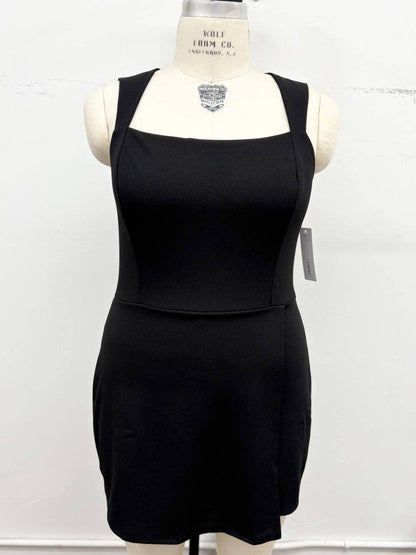 Curvy Cowgirl Black Square Neck Rompe