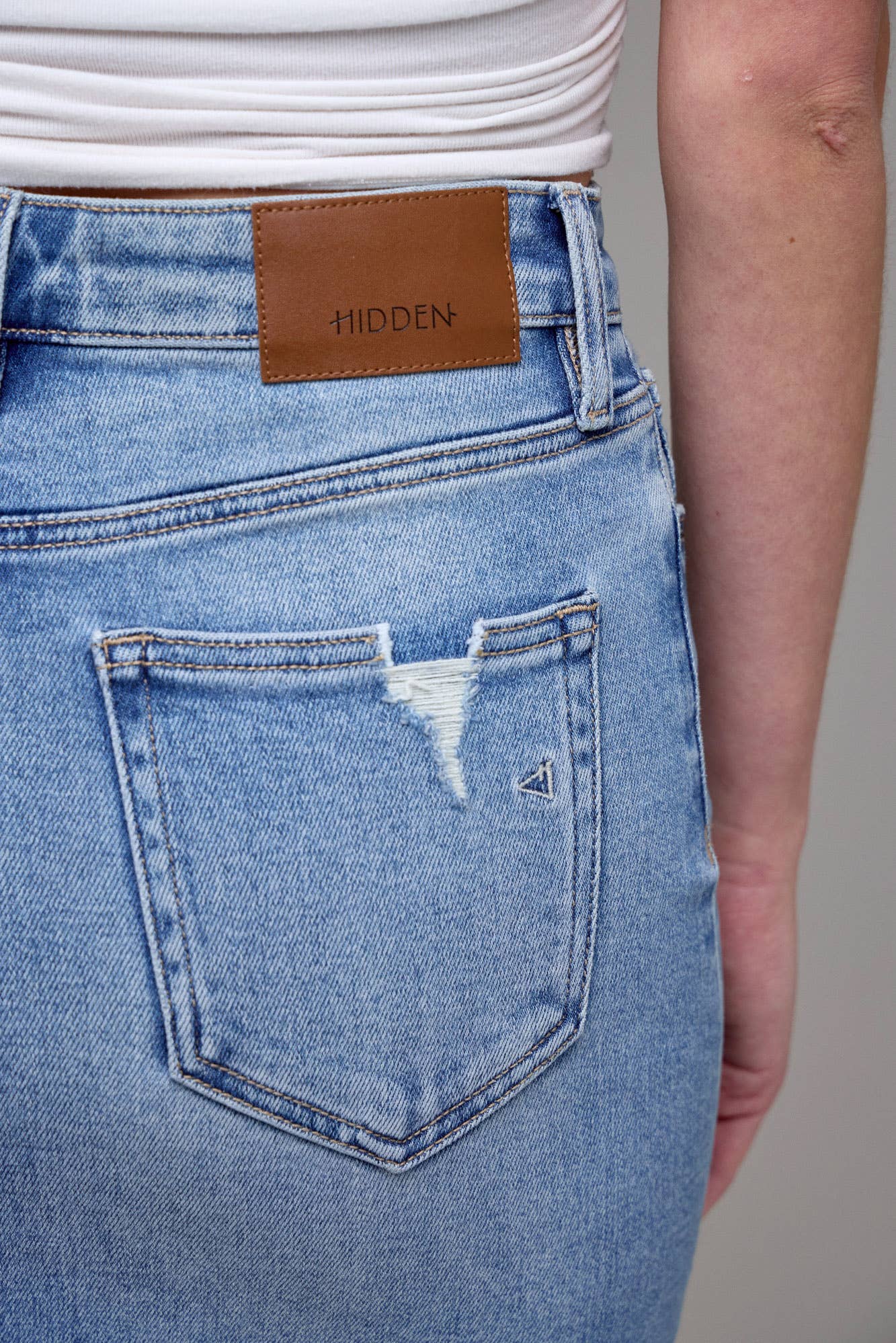 Medium Light Side Slit Stretch Midi Skirt