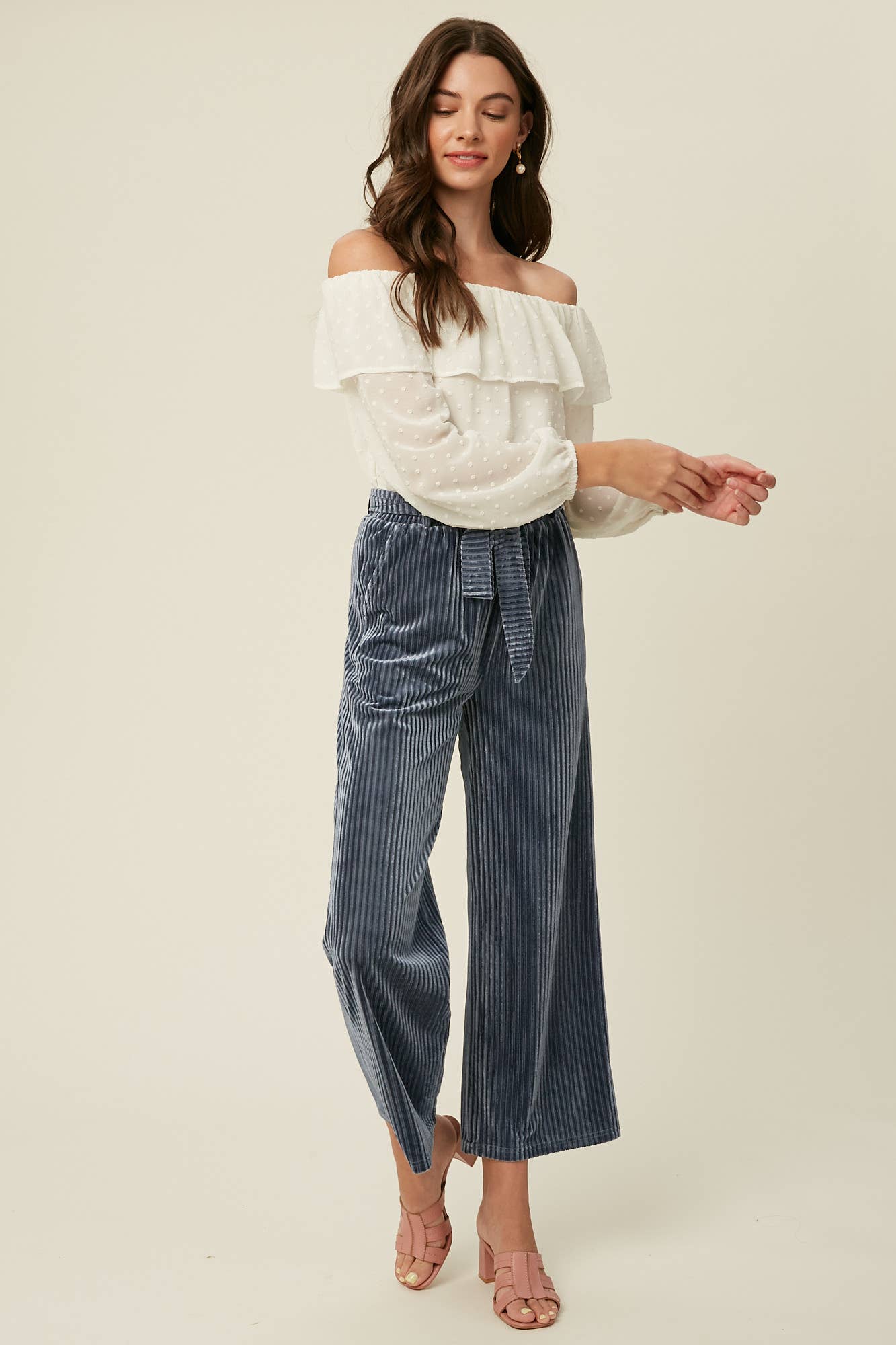 Prairie Moon Swiss Dot Off-Shoulder Blouse – Cream