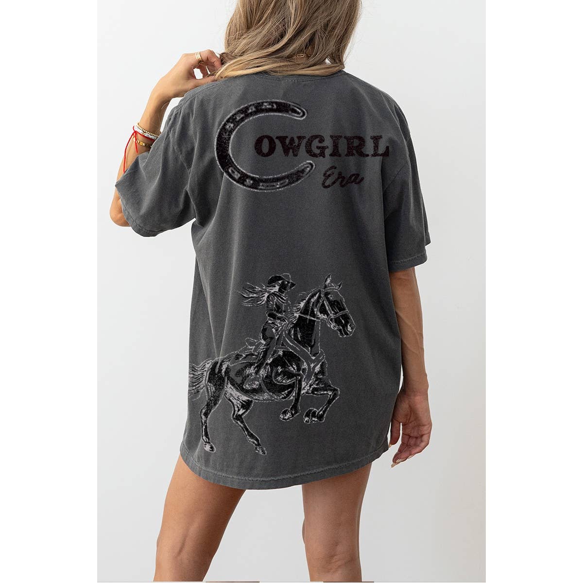Cowgirl Era Graphic Oversized Tee – Pepper