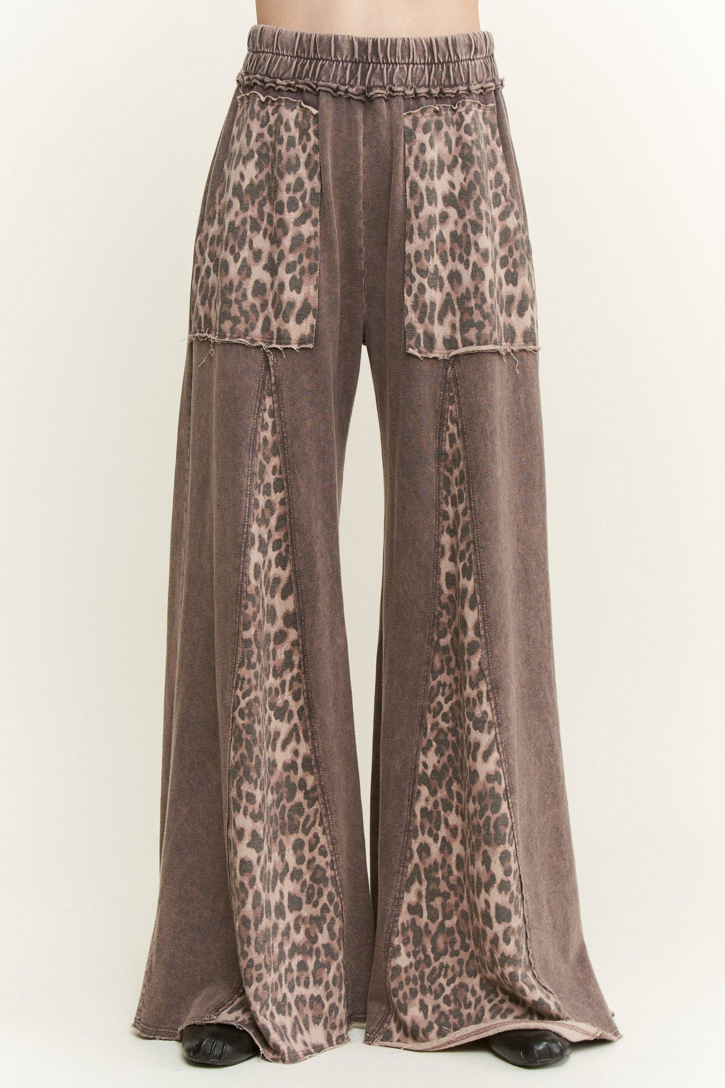 Sierra Leopard Mineral Washed Flare Pant