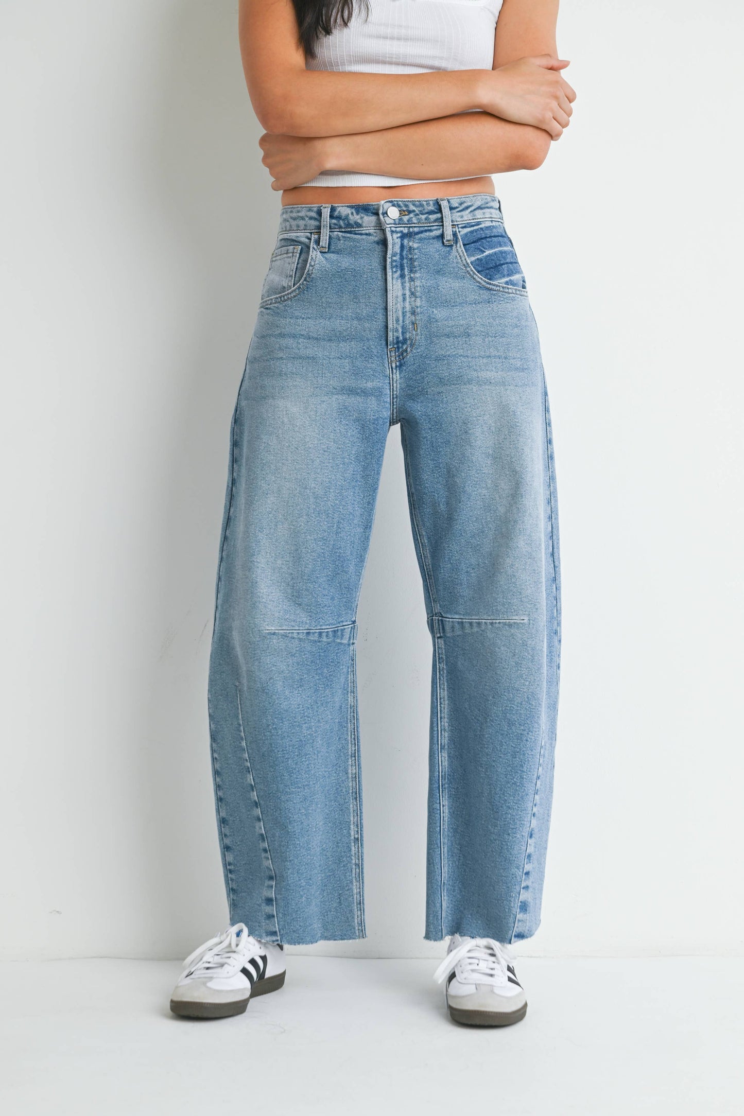 Light Wash Barrel Jeans