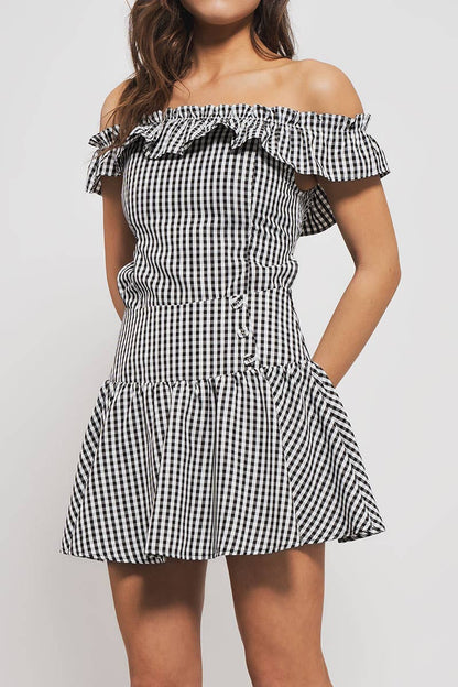 Midnight Picnic Gingham Ruffle Crop Top – Black